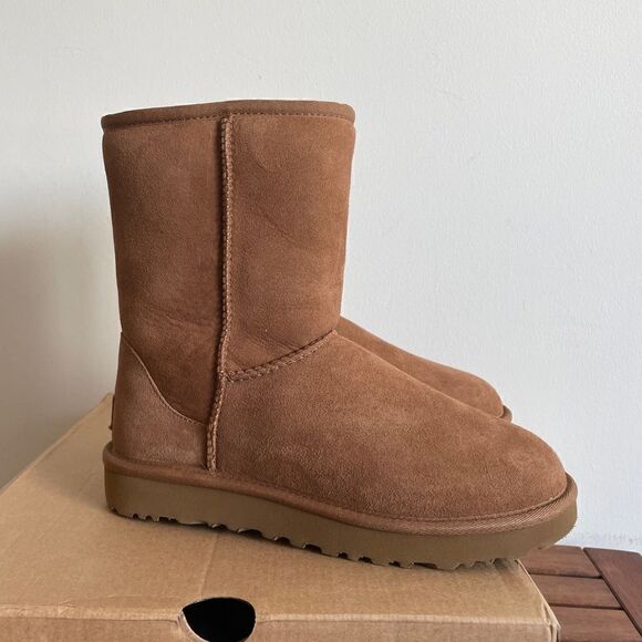 UGG Classic Short II Boots Chestnut USA Women Size 6/UK 4/EU 37 - Picture 8 of 12